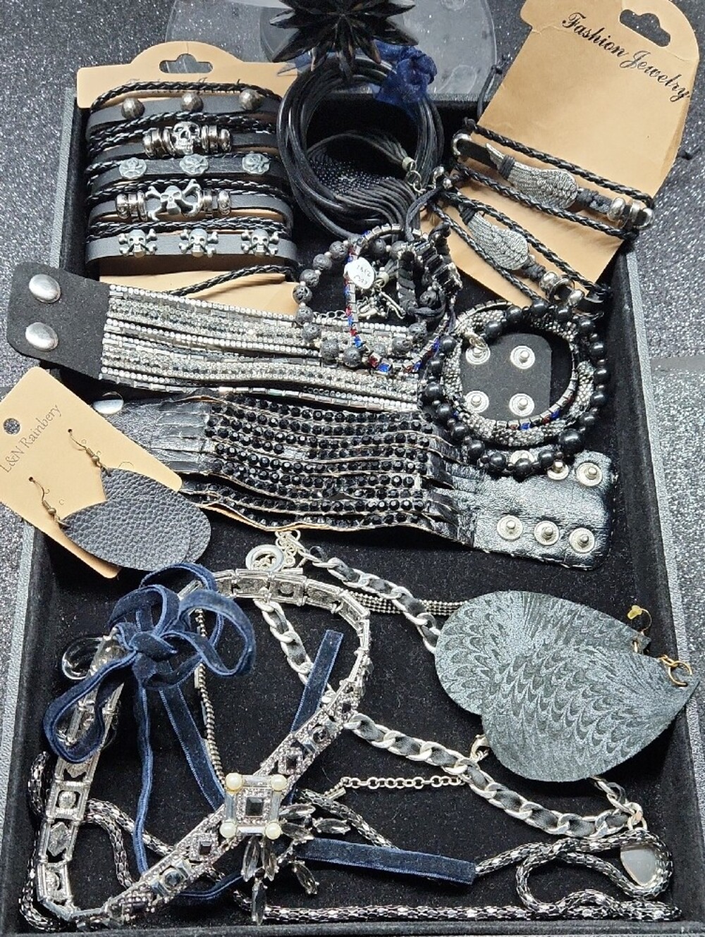 Black Multi-Strand Beaded Necklace & Bracelet Bundle - Picture 3 of 17